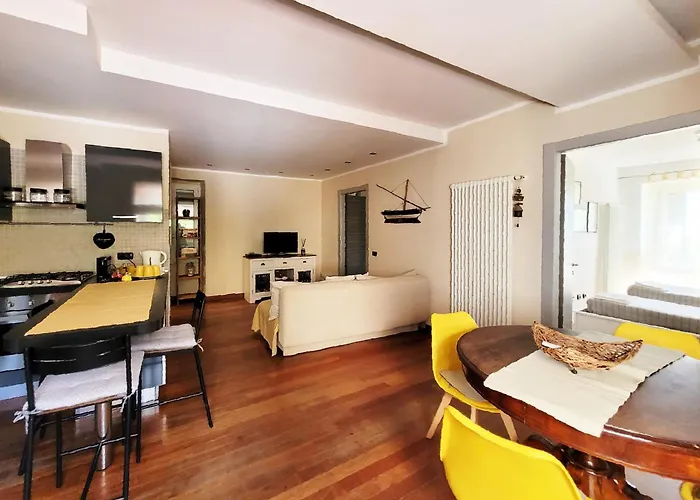 Lavinia Апартаменты *